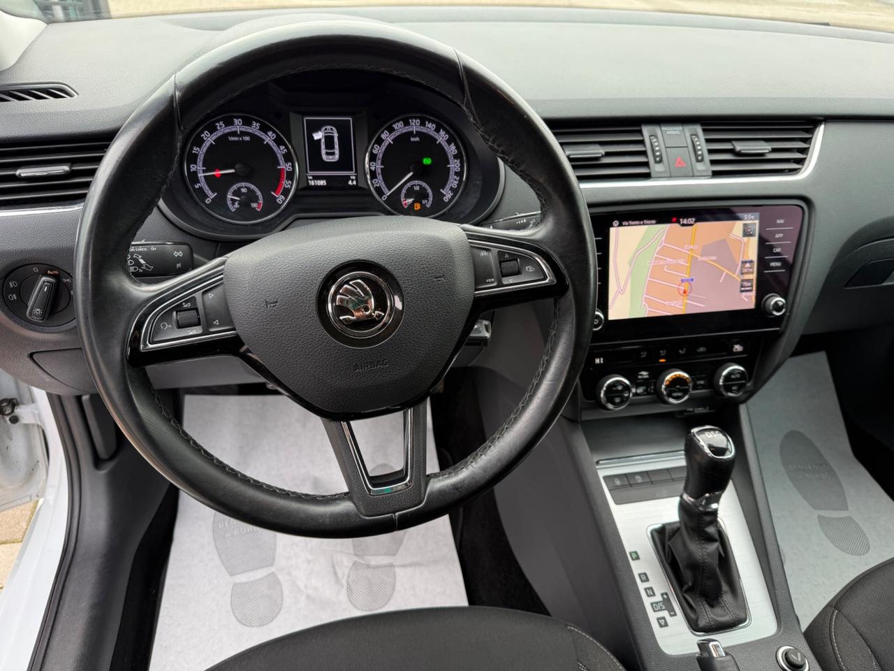 Skoda Octavia 1.6 TDI CR 115 CV DSG Executive IVA ESPOSTA