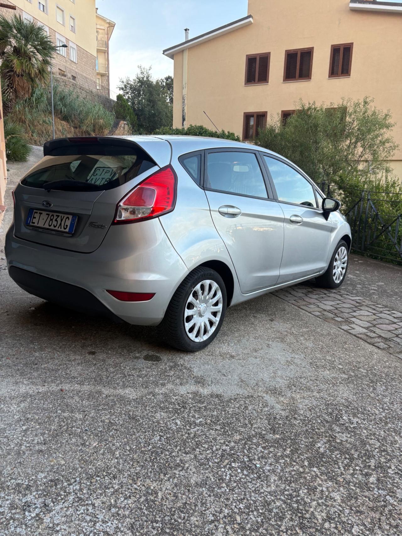 Ford Fiesta 1.6 TDCi 95CV 5 porte Titanium