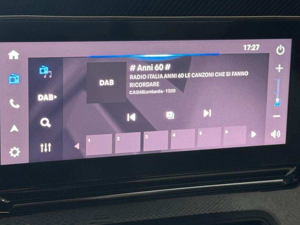 Citroen C3 1.2 Plus Pack 100cv Led Navi App conn 17" Neopat