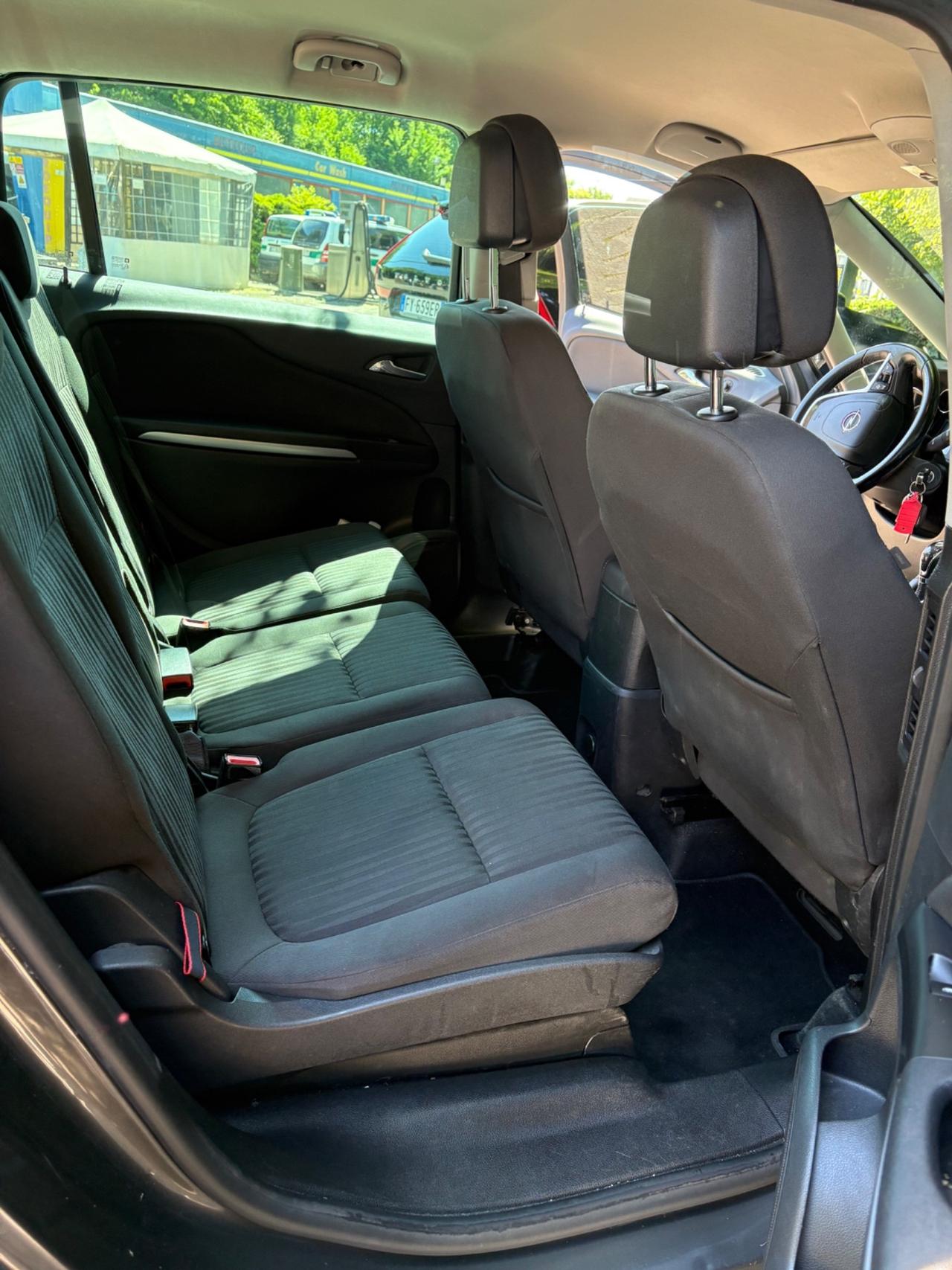 Opel Zafira Tourer 2.0 CDTi 130CV .7posti 2012