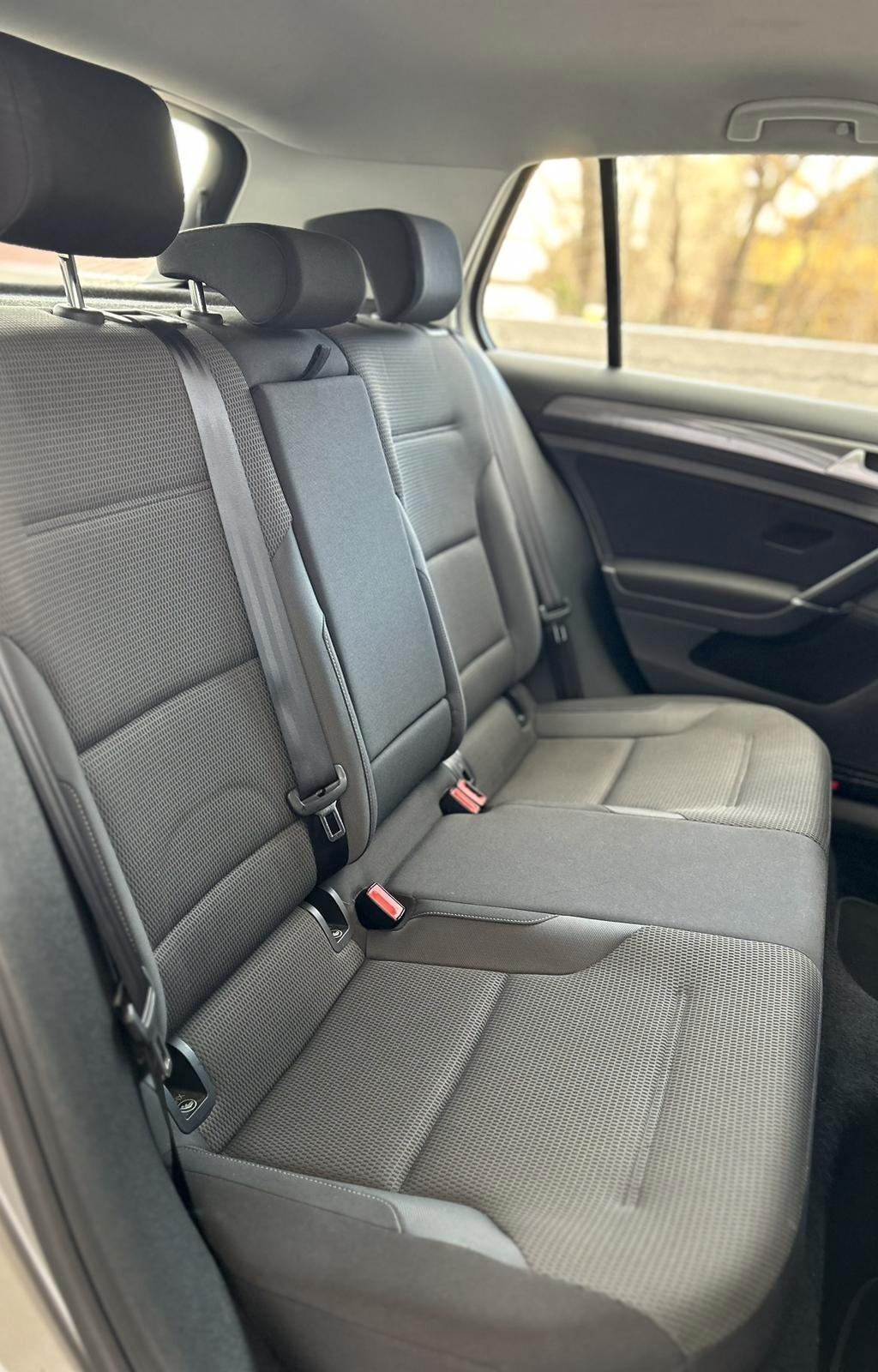 Volkswagen Golf 1.6 TDI 115CV DSG 5p. Business BlueMotion Technology