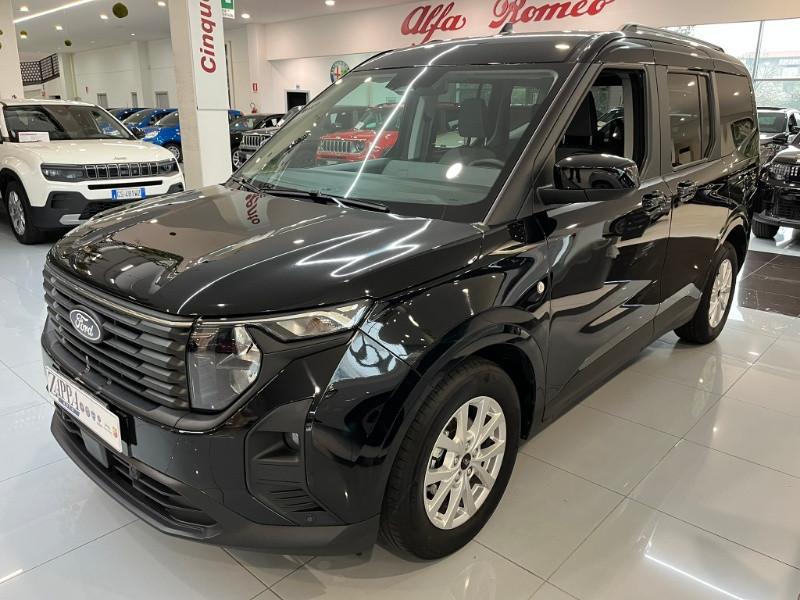 FORD Tourneo Courier 1.0 EcoBoost Powershift Titanium