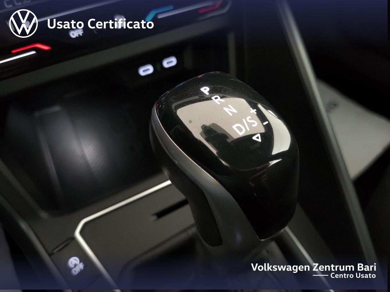 Volkswagen Taigo 1.0 tsi r-line 110cv dsg