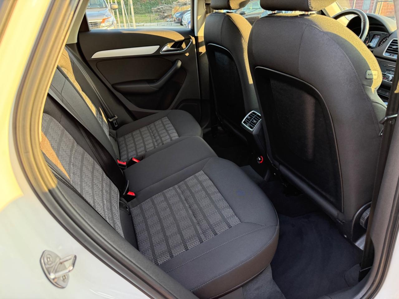 Audi Q3 2.0TDI 150CV quattro S tronic Sport