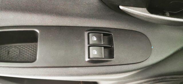 LANCIA Ypsilon 1.2 69 CV 5 porte GPL Ecochic Silver