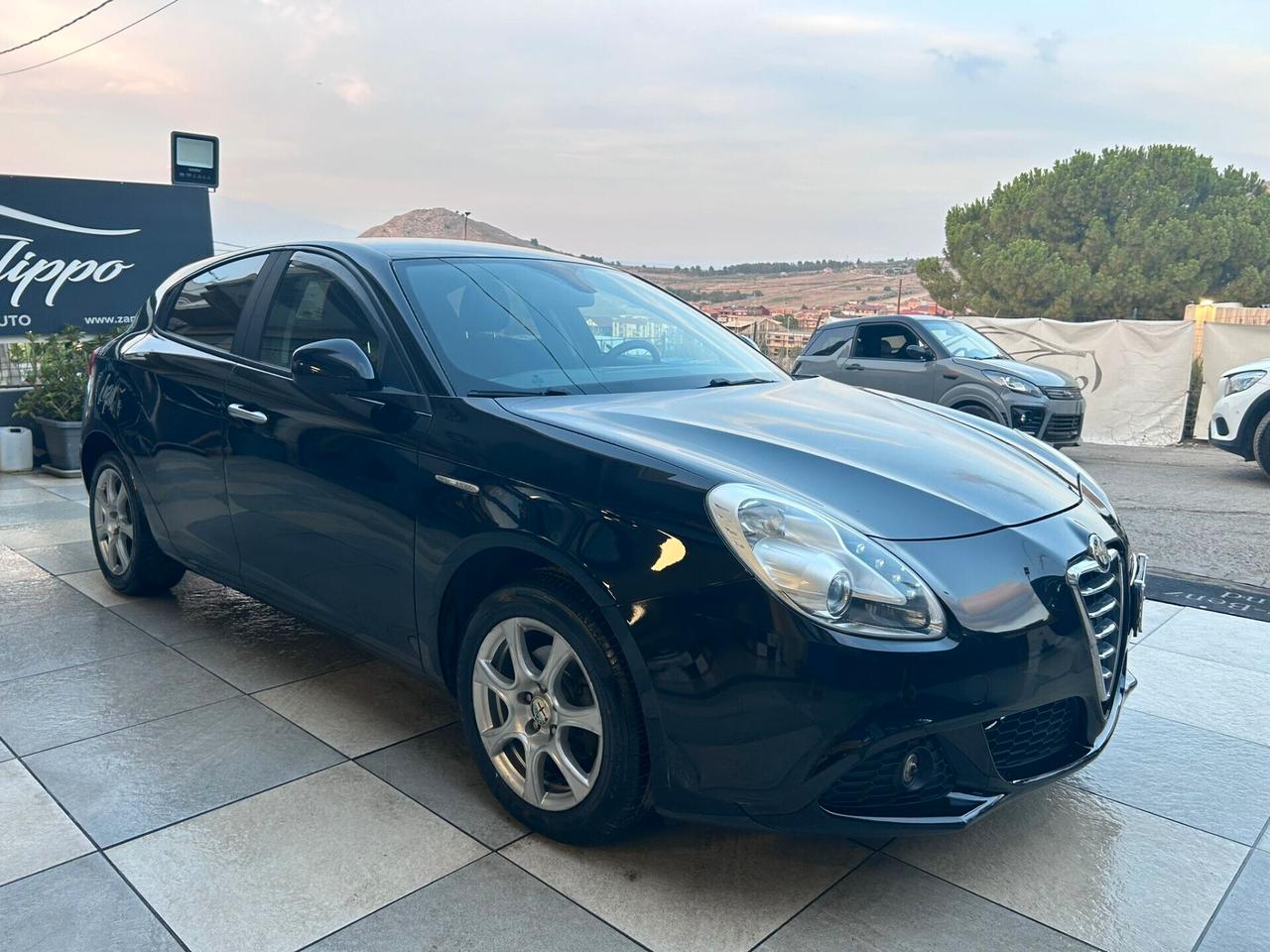 Alfa Romeo Giulietta 1.6 JTDm 105CV Distinctive 2013