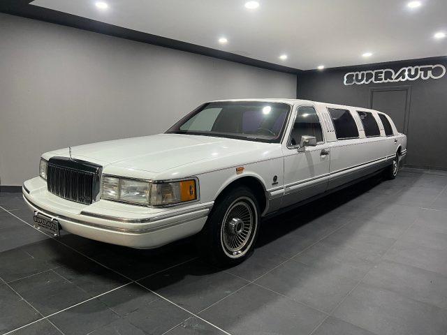 LINCOLN Town Car EXECUTIVE 40R Limousine