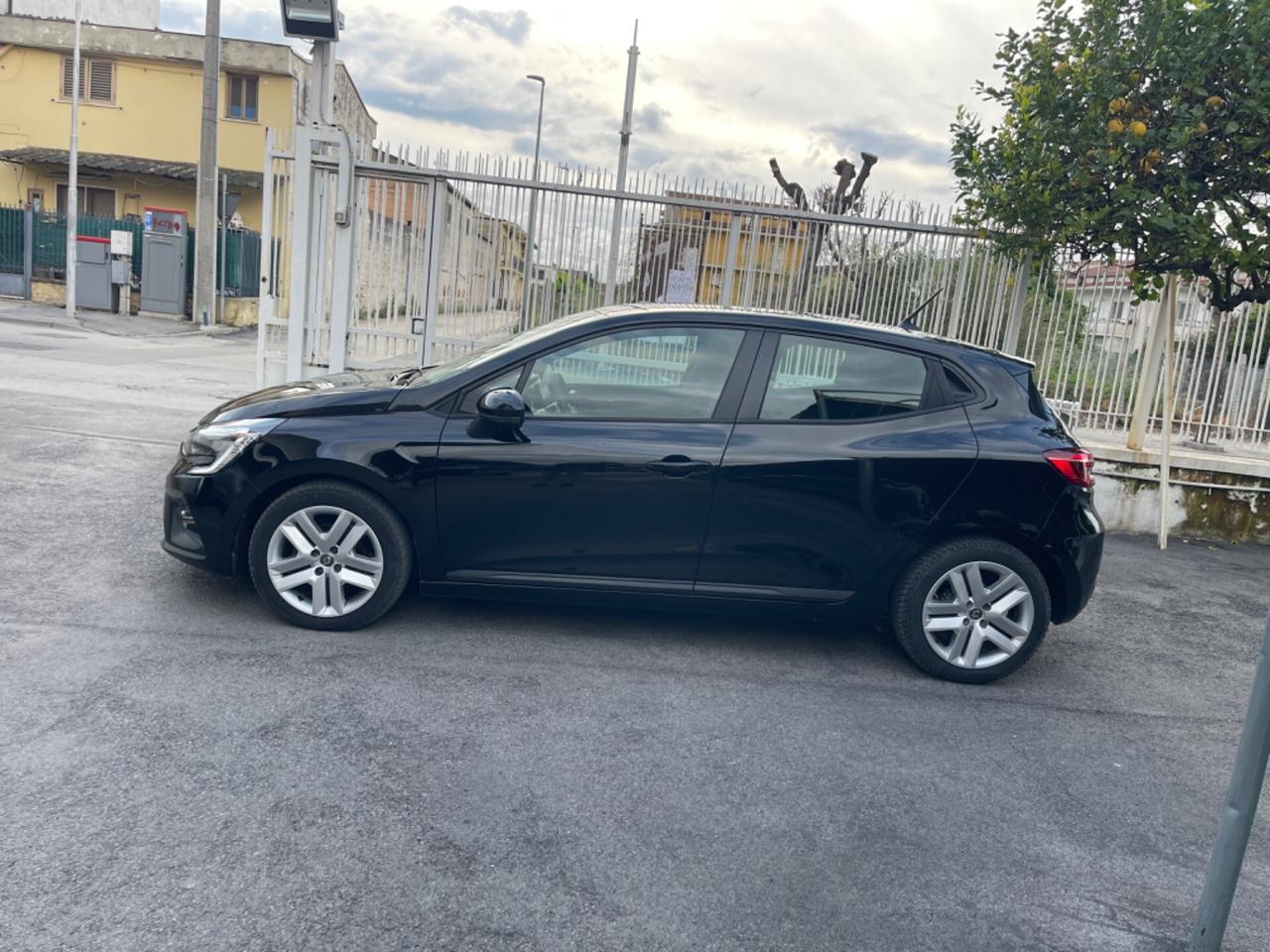Renault Clio TCe 90 CV 5 porte Zen FULL OPTIONAL ITALIANA UNICO PROPRIETARIO