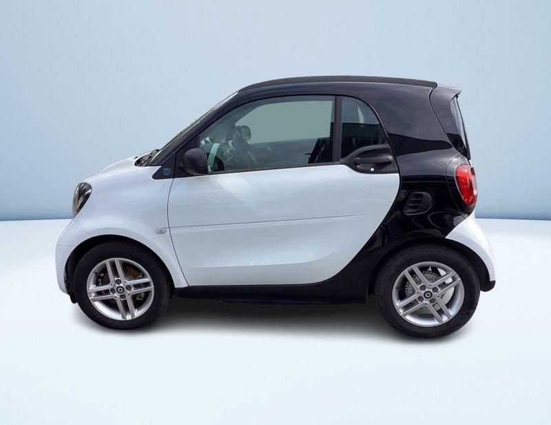 smart fortwo EQ PURE 4,6KW