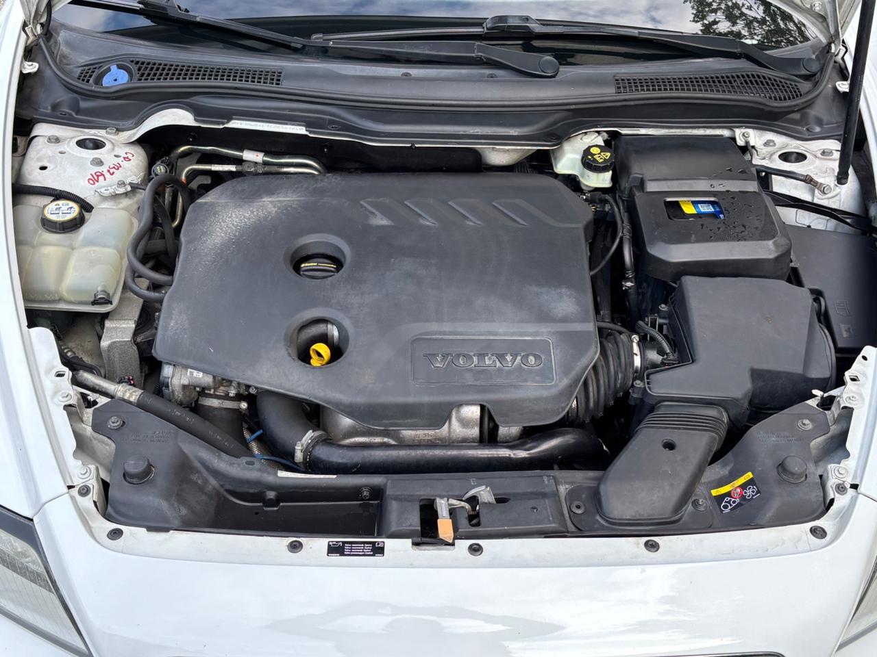 Volvo V50 D2 POLAR OK Neopatentati