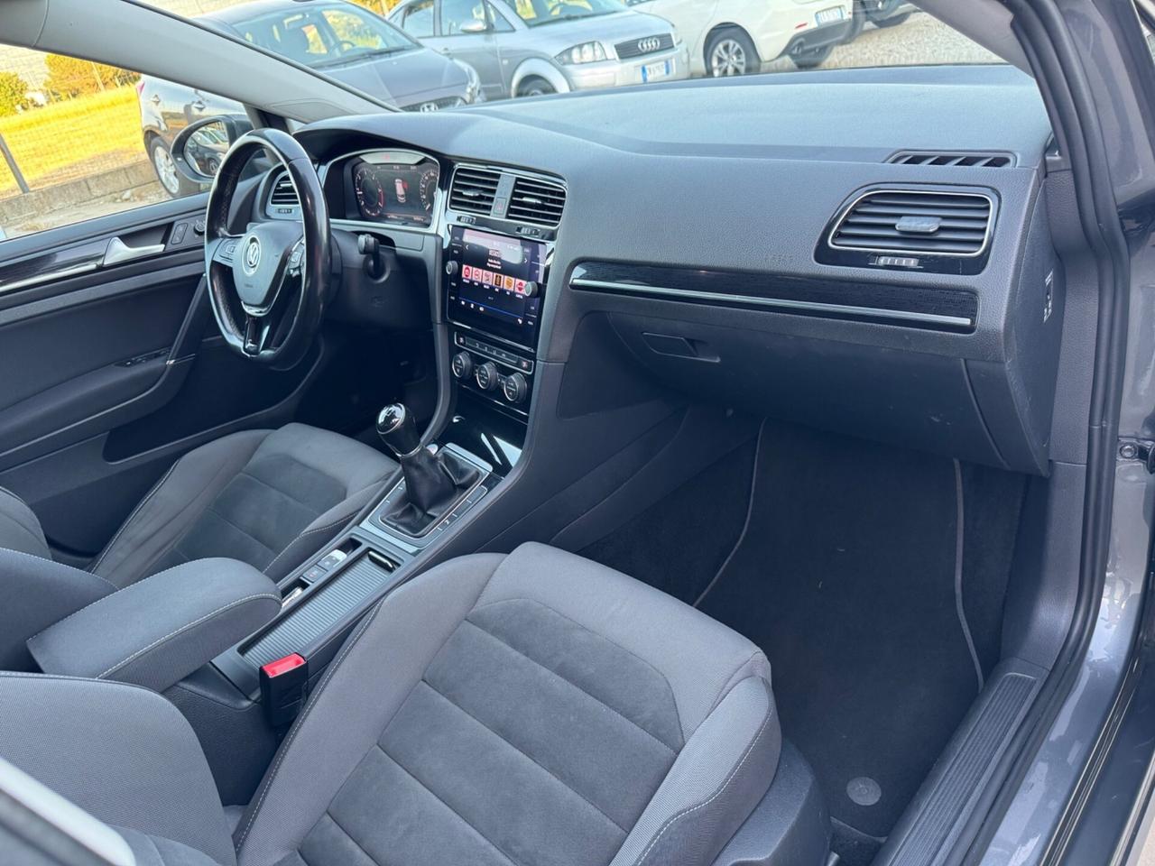 Volkswagen Golf 1.6 TDI 115 CV 5p. Executive BlueM