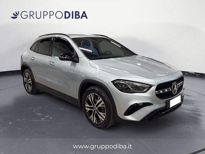 Mercedes-Benz GLA GLA-H247 2023 200 d Progressive Advanced Plus auto