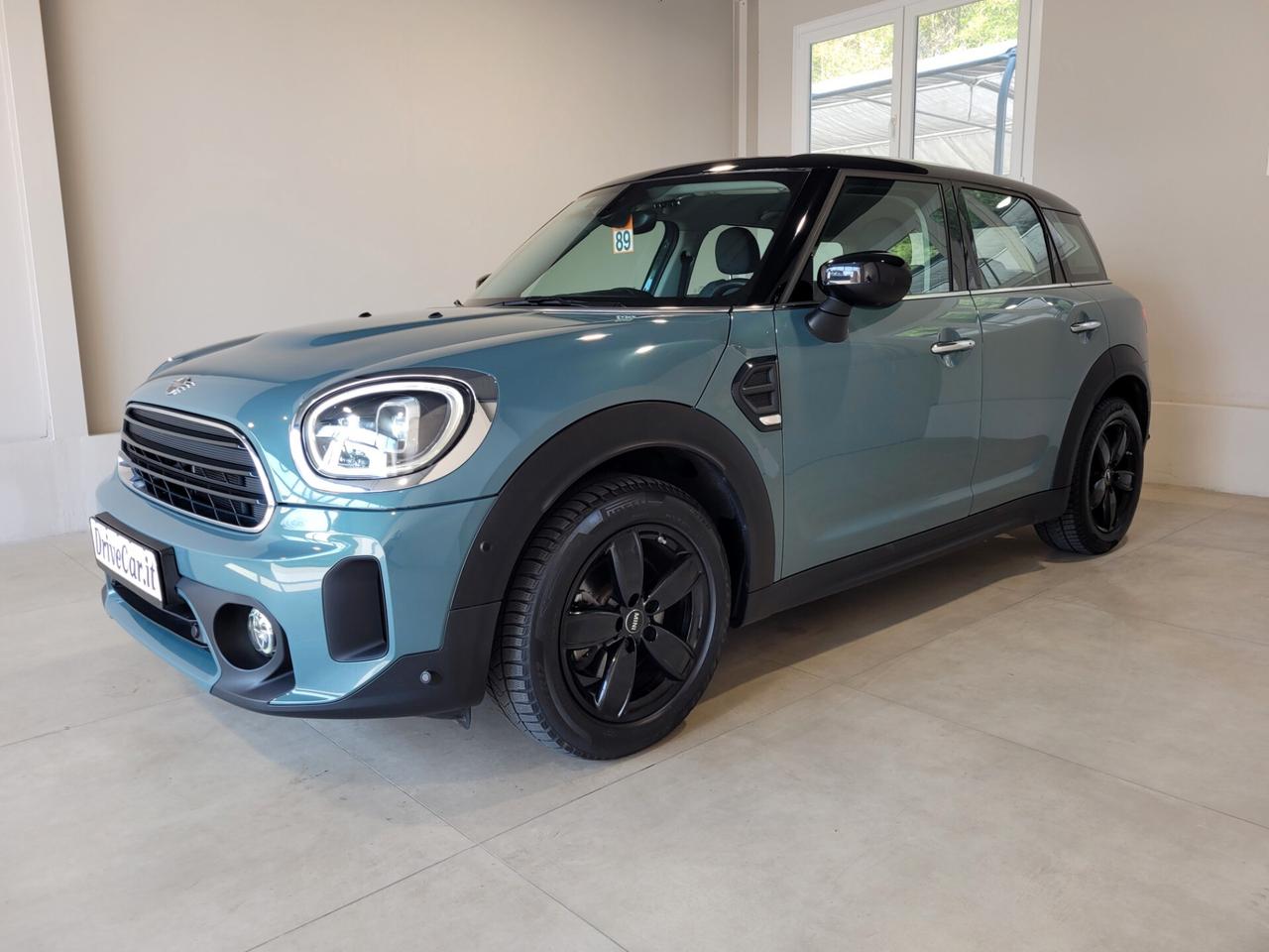 Mini Cooper Countryman 1.5 STEPTRONIC LED NAVI RETROCAMERA PELLE CARPLAY