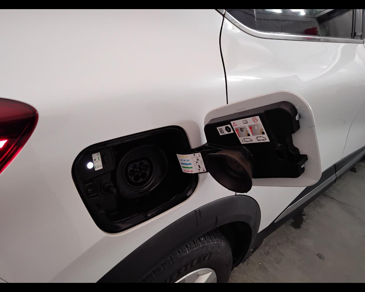 RENAULT Captur II 2019 - Captur 1.6 E-Tech phev Intens 160cv auto my