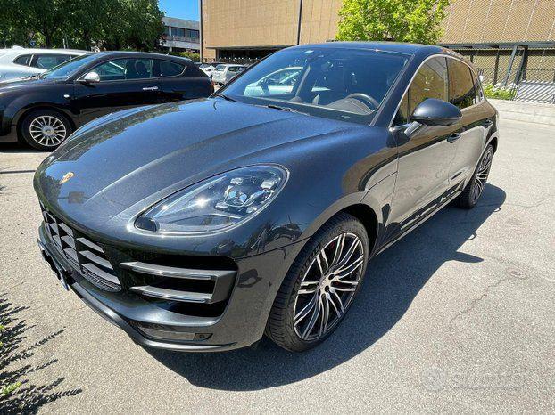 Porsche Macan Turbo