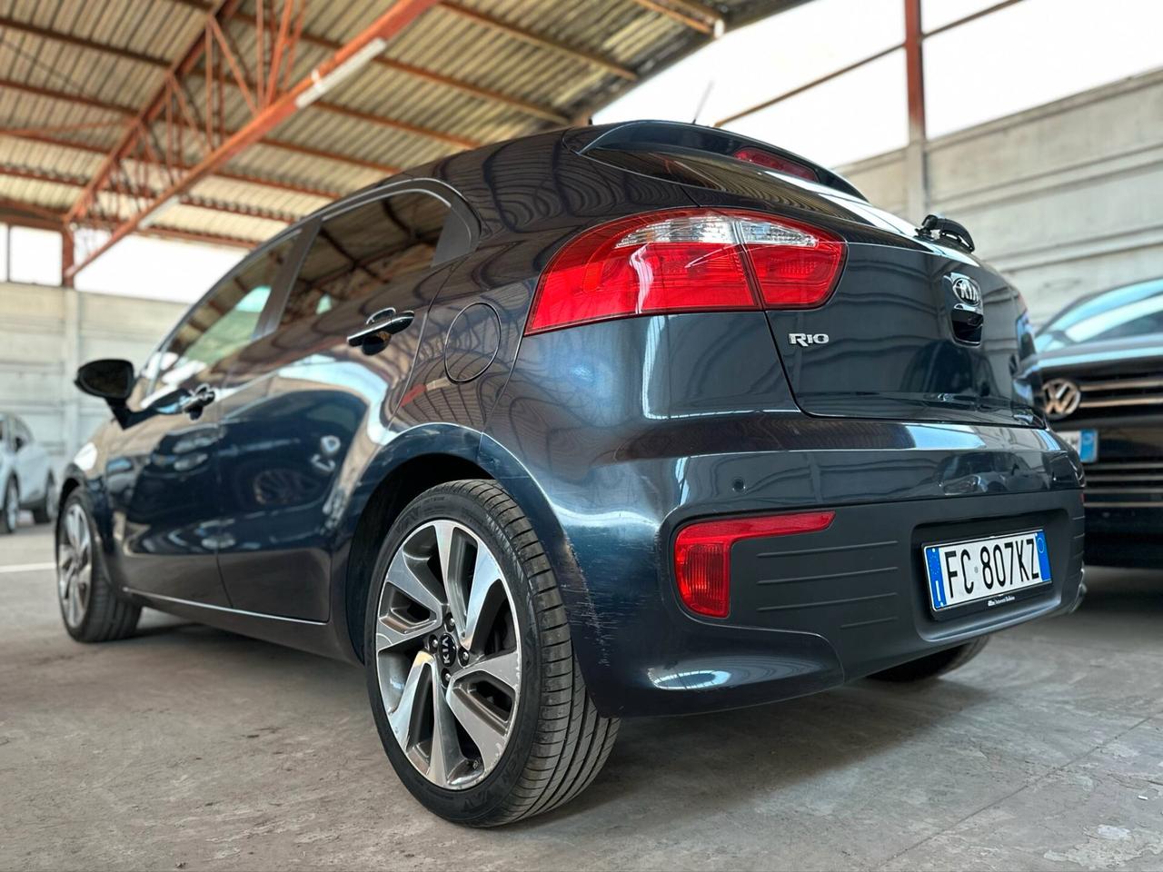 Kia Rio 1.2 CVVT 5p. Cool