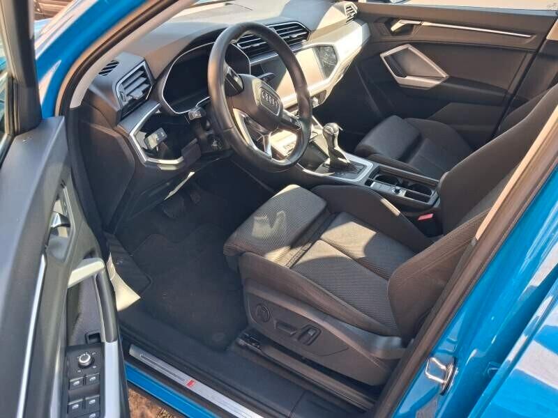 Audi Q3 SPB 40 TFSI quattro S tronic line MATRIX-PANORAMA-B&O-CERCHI 20"