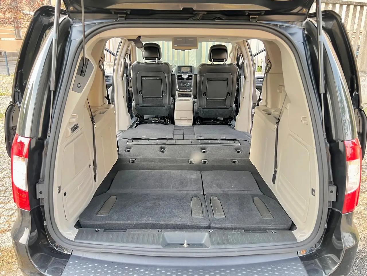 Lancia Voyager 2.8 Turbodiesel Platinum 177 CV