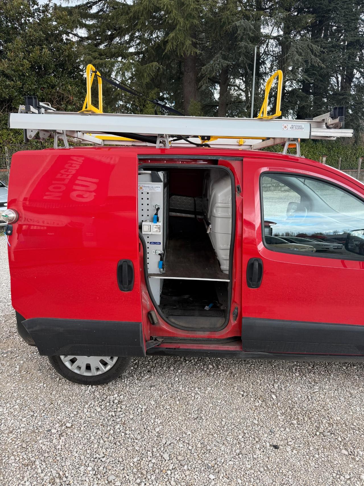 Fiat Fiorino 1.3 M-Jet 95cv Adventure