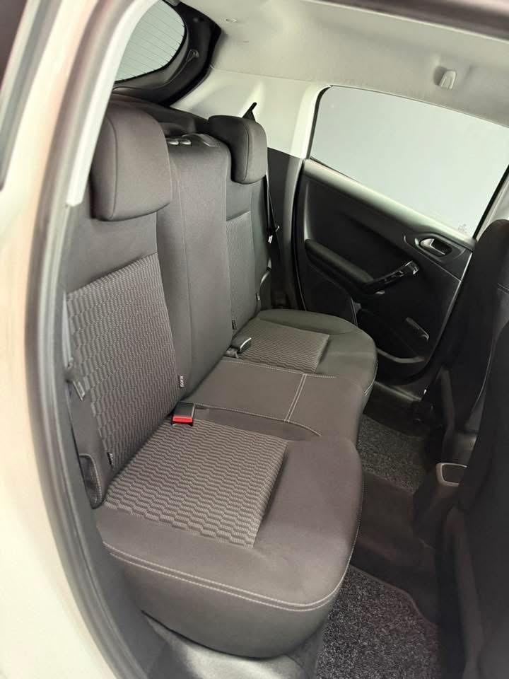 Peugeot 208 1.6 BlueHDi 75 CV Allure 2017