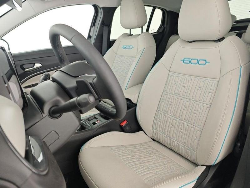 FIAT 600 Hybrid 110 CV DCT MHEV La Prima