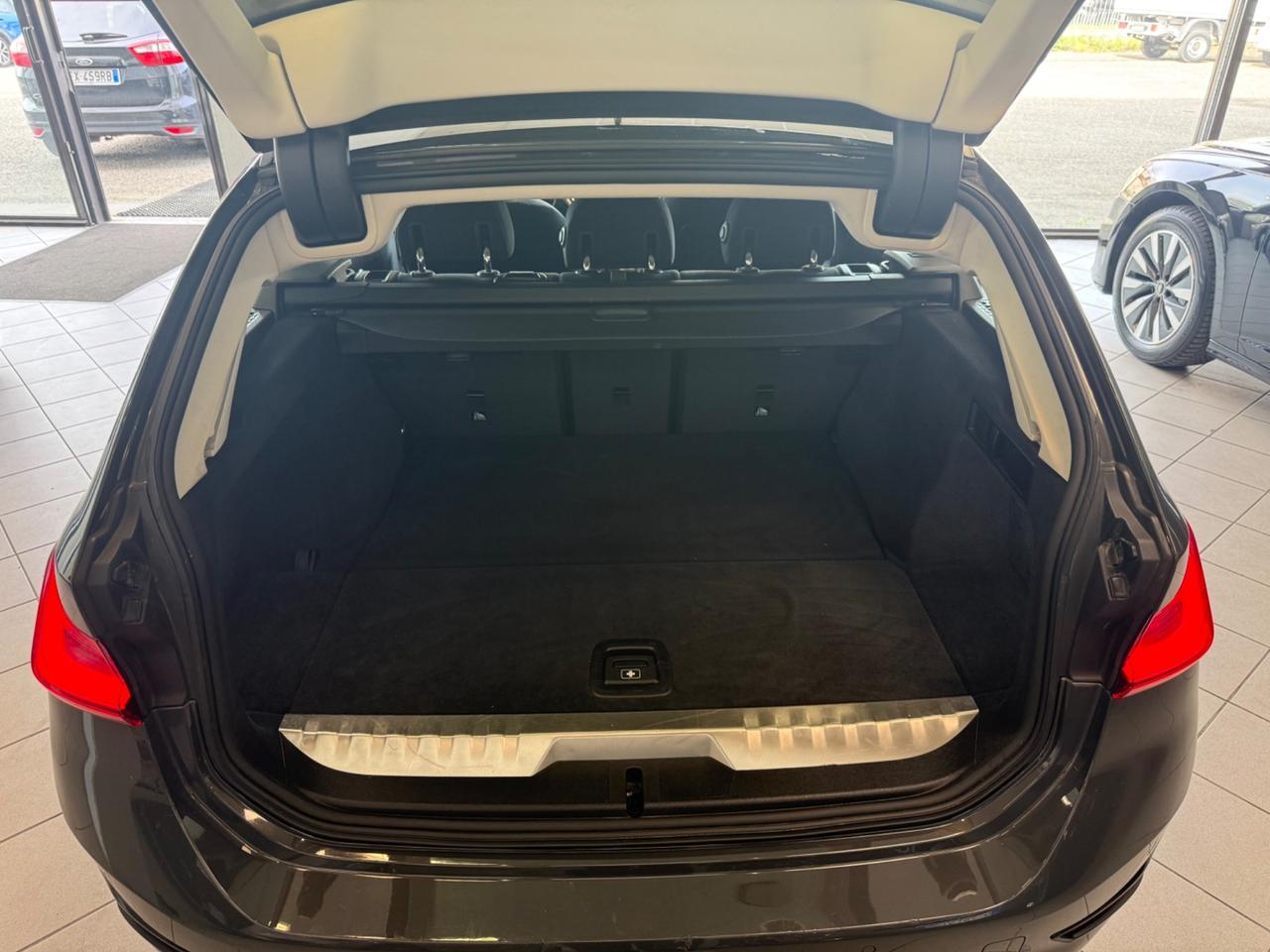 Bmw 320 320e Touring Business Advantage