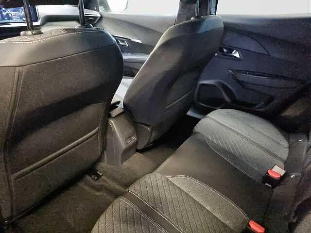 Peugeot 2008 2008 1.2 hybrid Allure 110cv e-dcs6