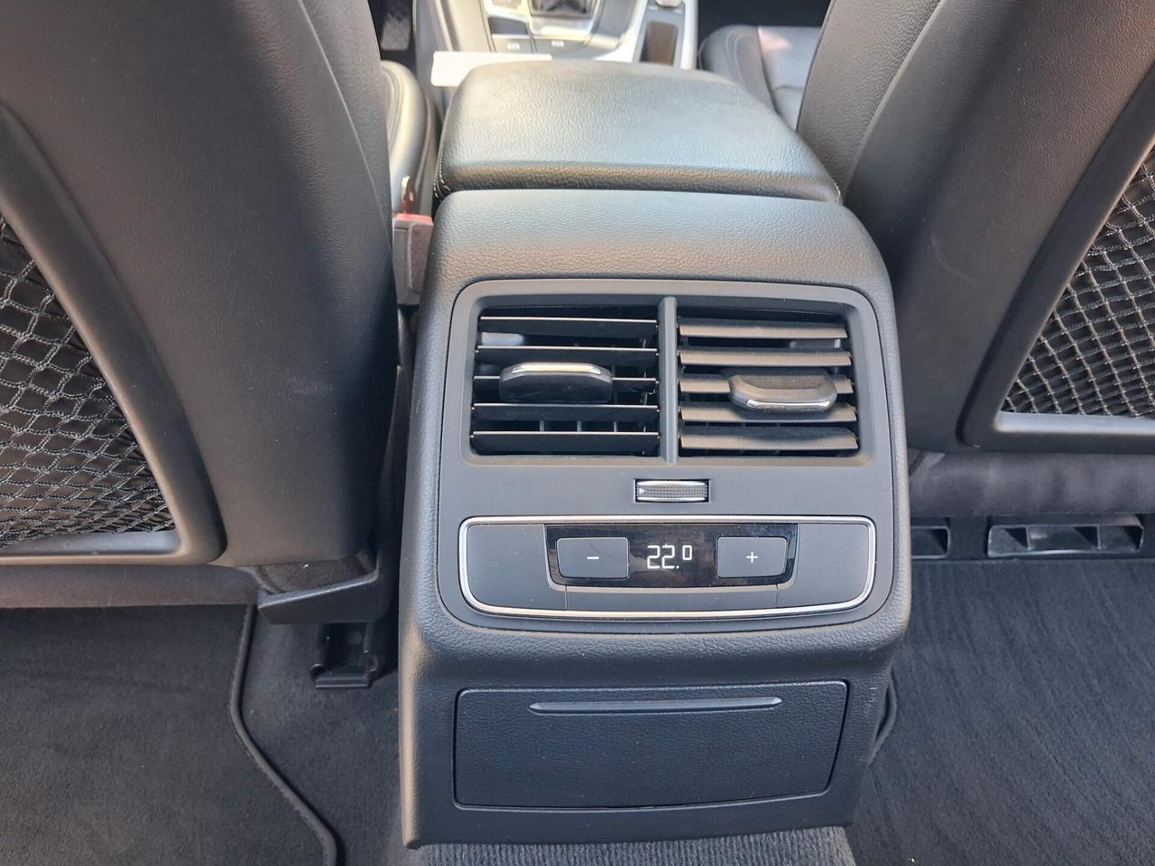 Audi A4 Avant 2.0 TDI ultra S tronic Sport 2017