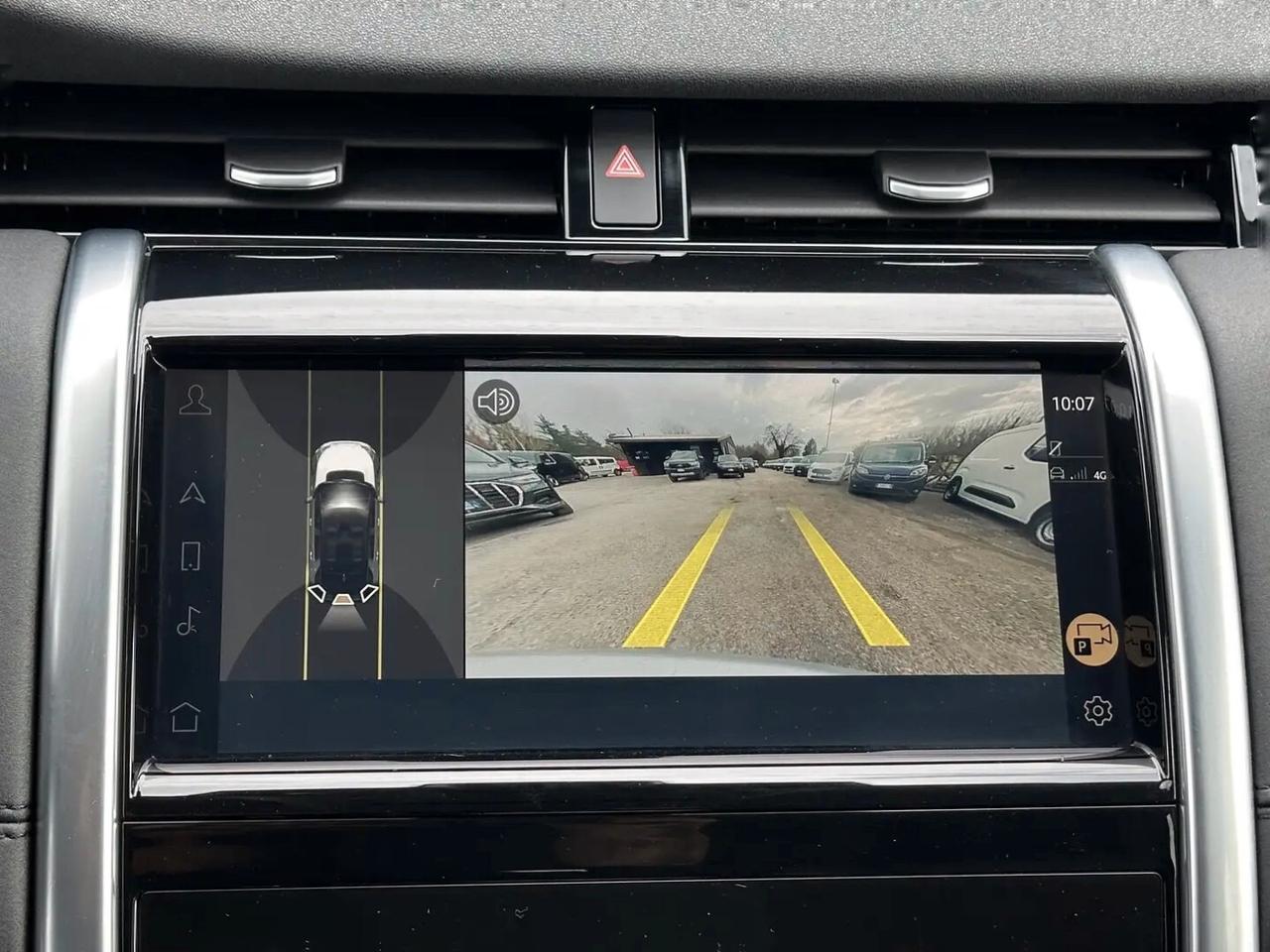 Land Rover Discovery Sport 2.0 Si4 200 CV AWD Auto SE