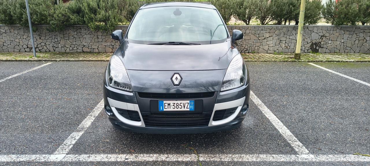 Renault Scenic Scénic X-Mod 1.5 dCi 110CV Luxe