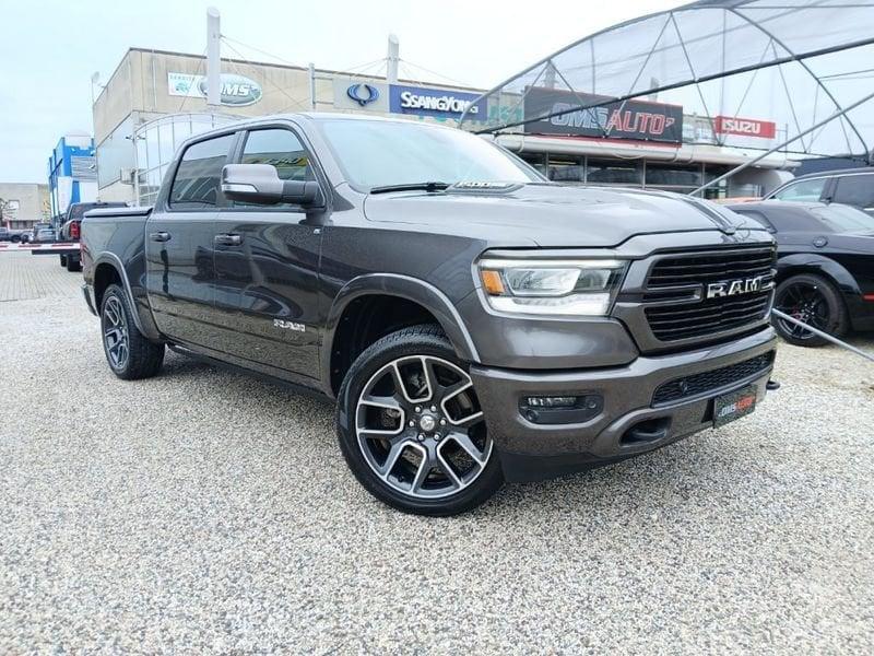 Dodge RAM 1500 5.7 V8 Laramie Night N1