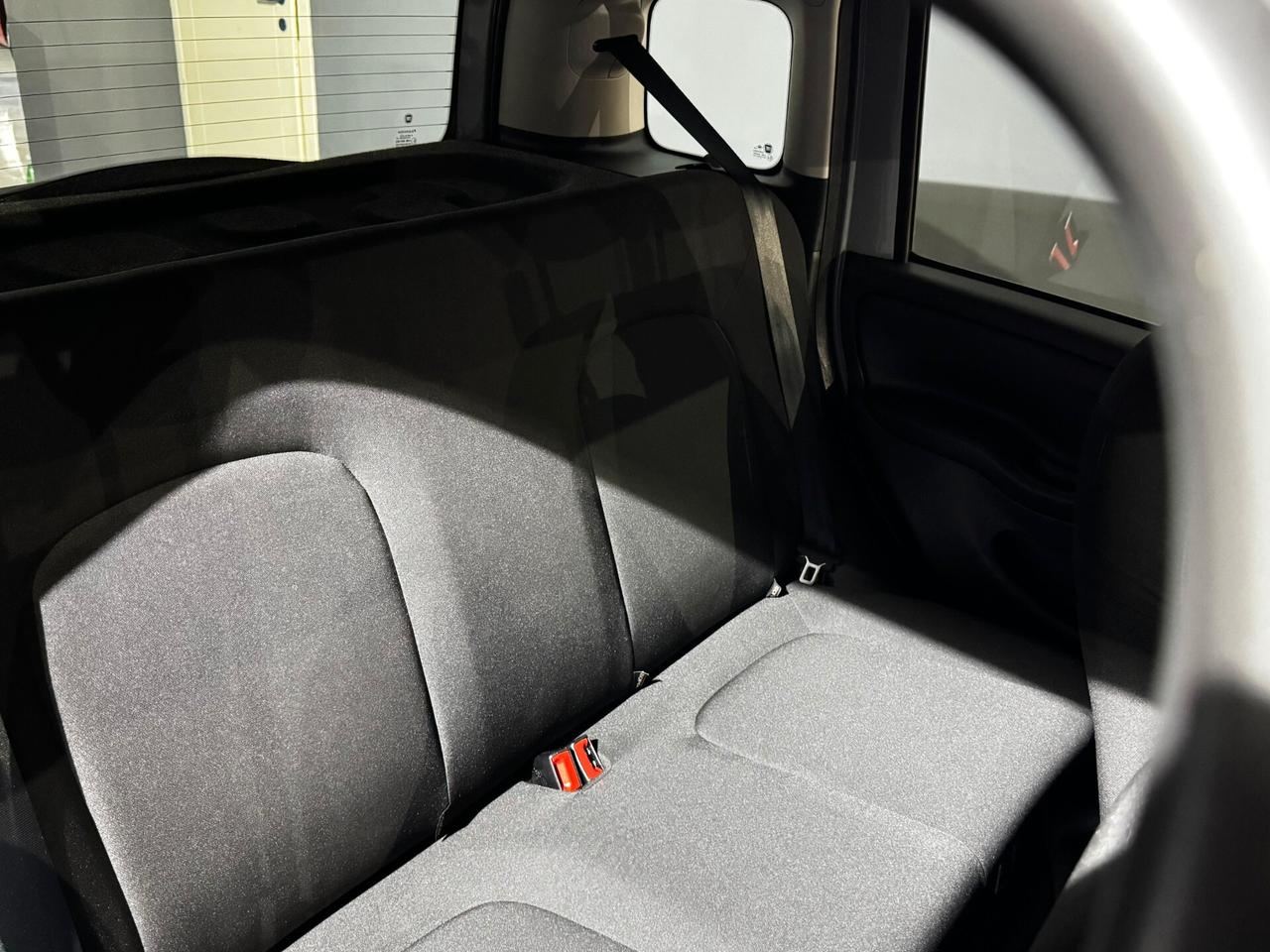 Fiat Panda 1.0 FireFly S&S Hybrid 70cv KM 20'277