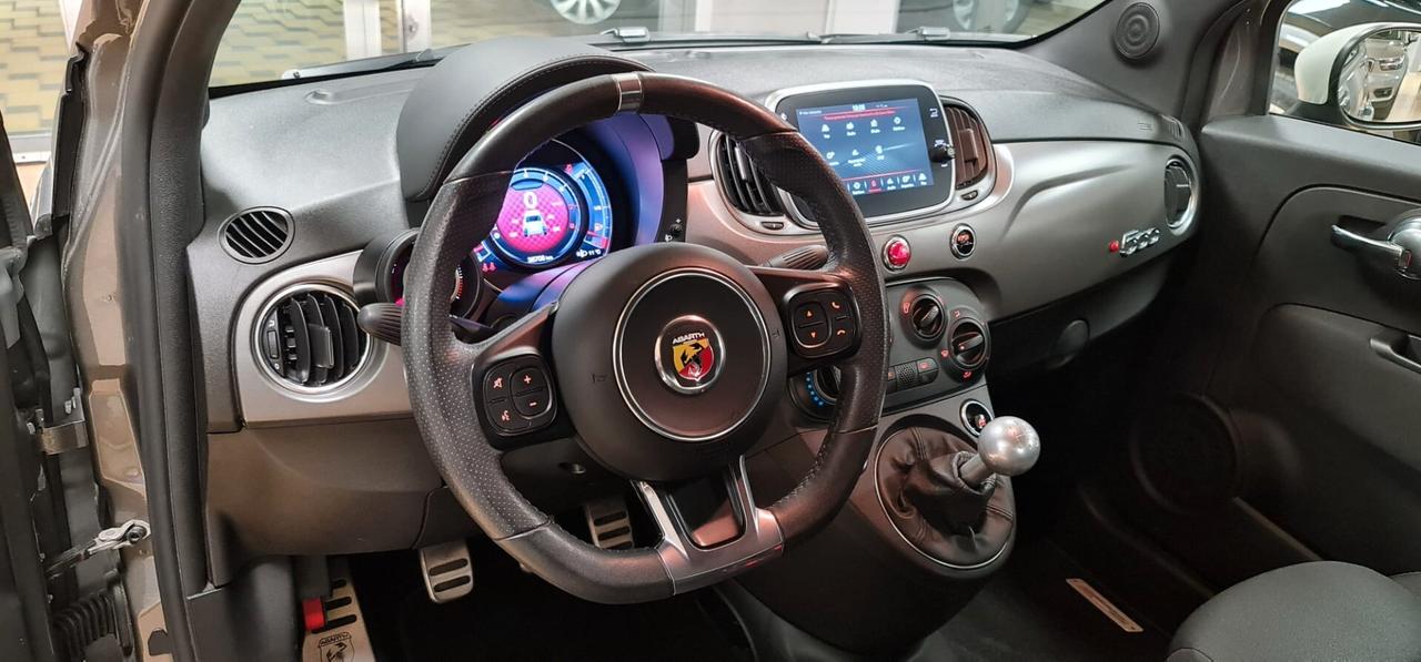 Abarth 595 1.4 Turbo T-Jet 165 CV Turismo