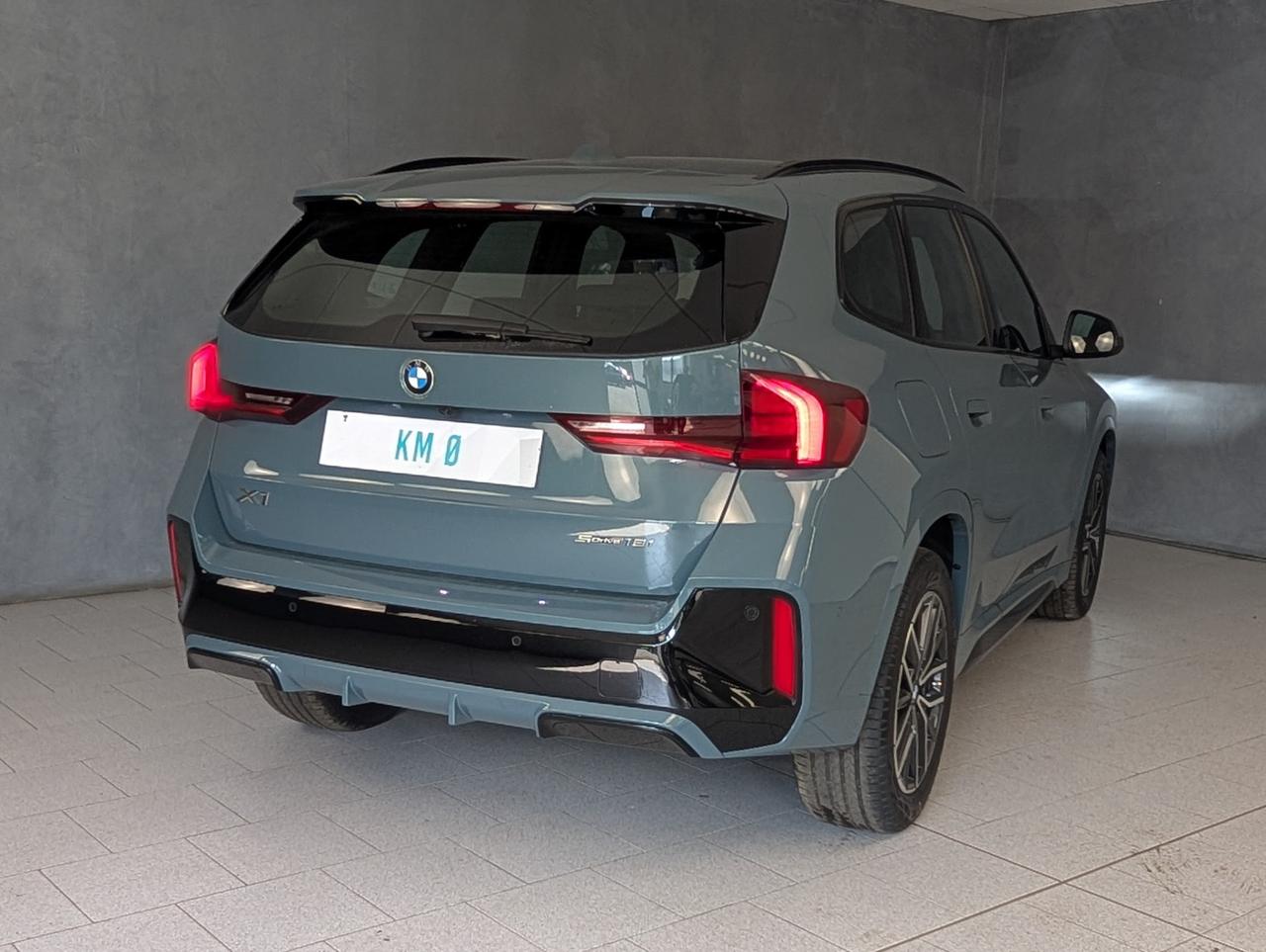 Bmw x1 u11 x1 sdrive18i msport auto sDrive18i Automatic MSport