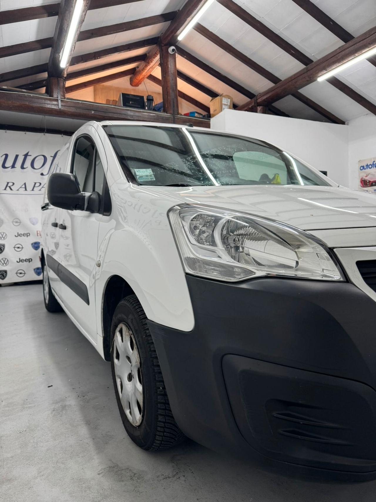 Peugeot partner 1,6 BLUE hdi anno 2015