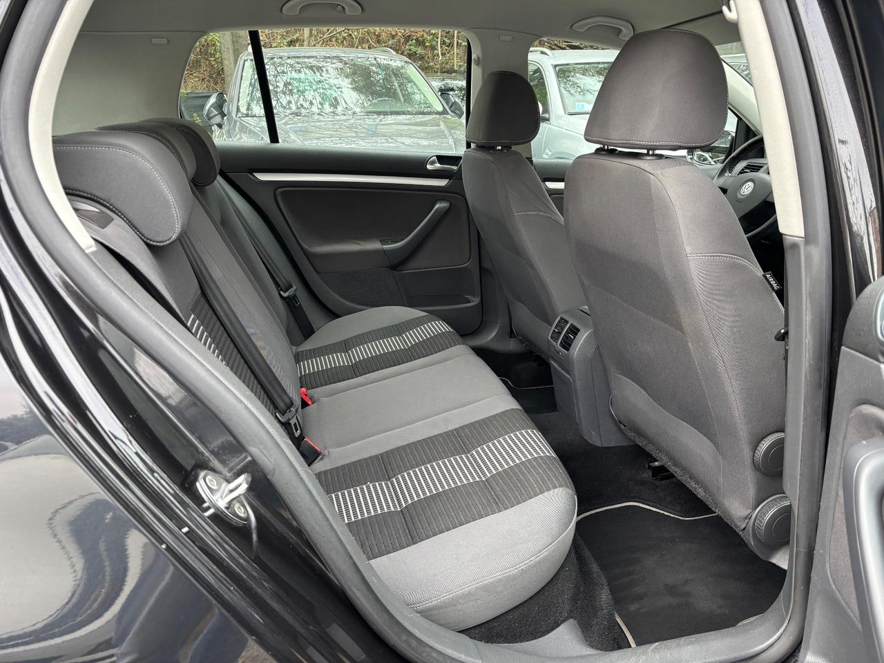 Volkswagen Golf 1.6 5p. United ok neopatentati