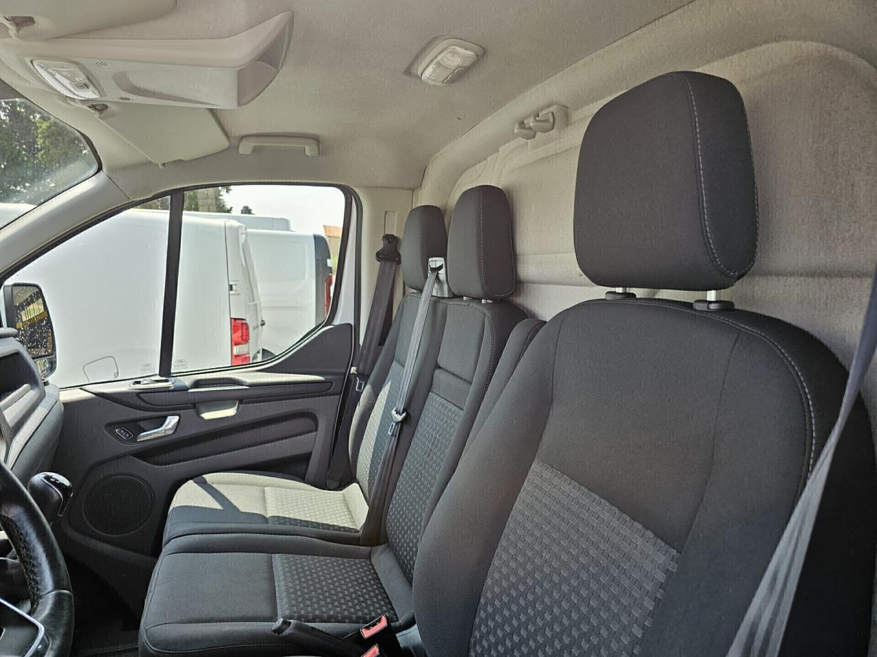 Ford Transit Custom 280 2.0 EcoBlue 130 PC Trend