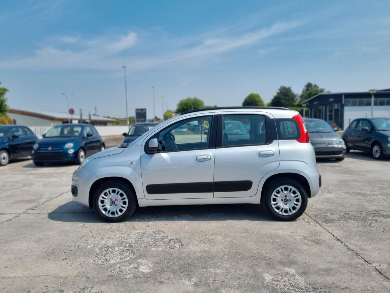 Fiat Panda 1.2 Lounge 5 posti