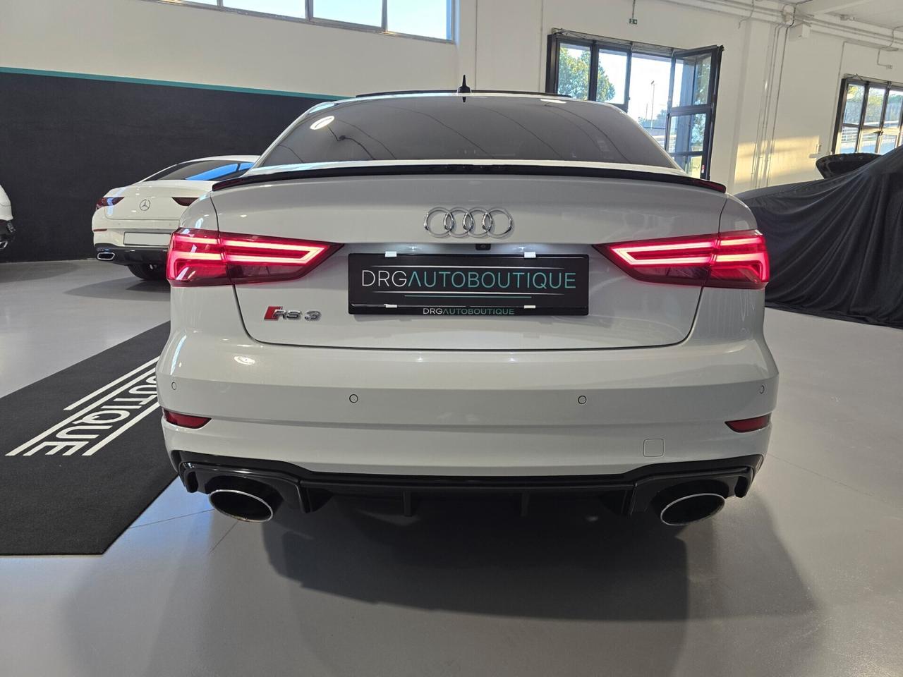 Audi RS 3 Sedan SCARICHI RS/TETTO/ALCANTARA