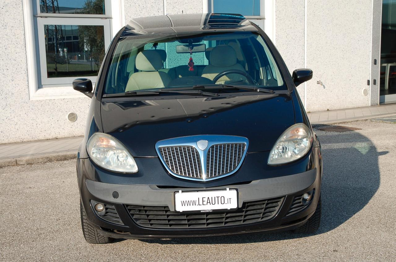 Lancia MUSA 1.4 16V Platino