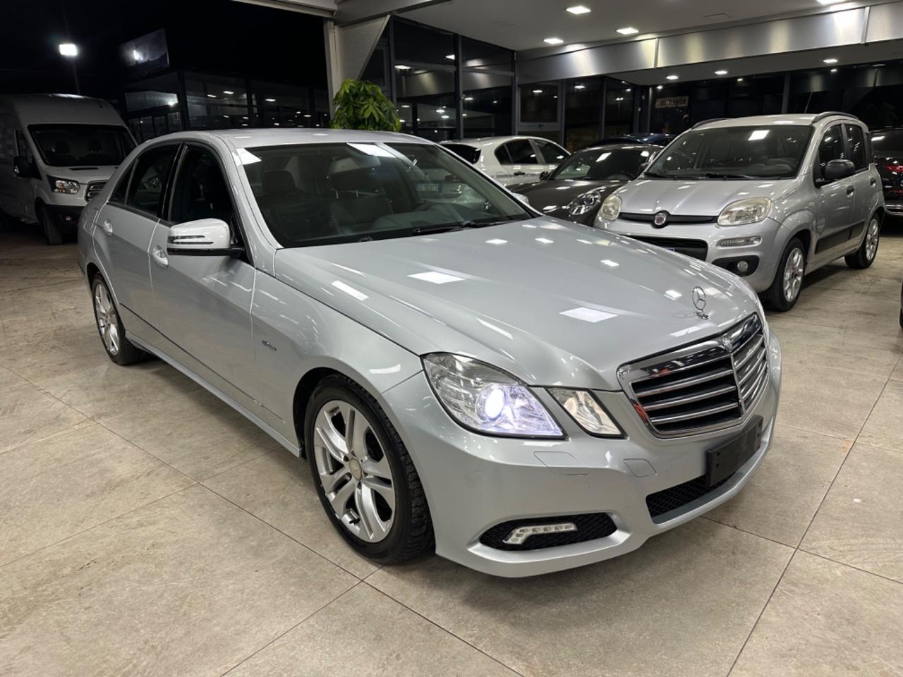 Mercedes-benz E 250 CDI Avantgarde AUTOM 2009