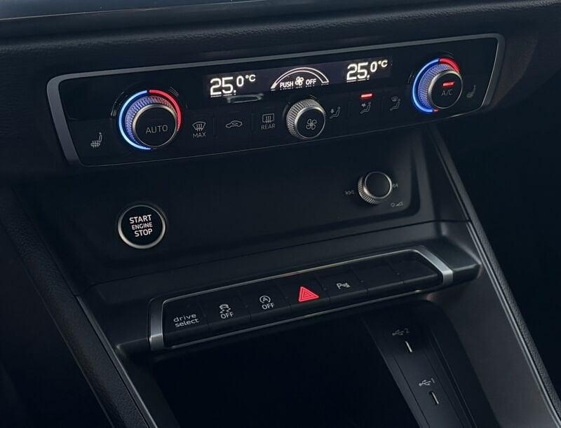 Audi Q3 SPB S line interno ed esterno 2.0 TDI 150CV S-Tronic quattro 35