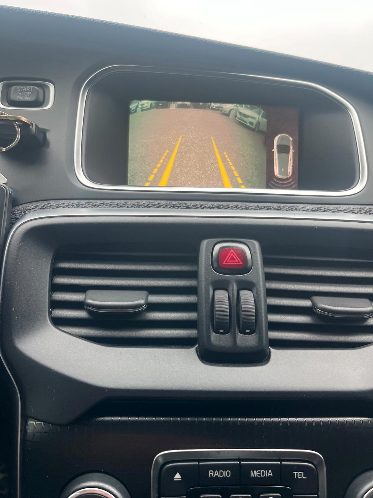 Volvo V40 Geartronic R-design