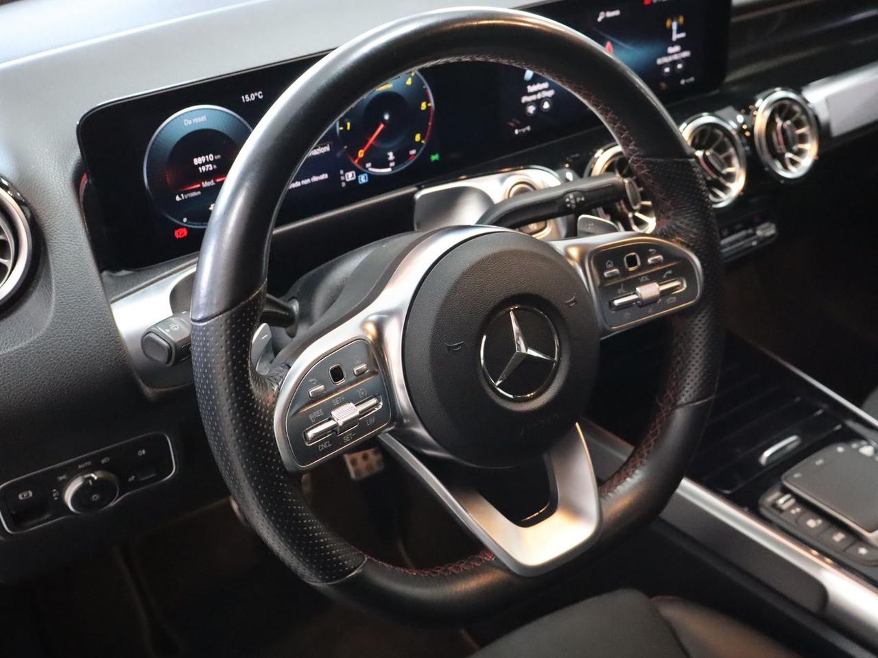 Mercedes-Benz GLB 200 Premium GLB 200 D #10288