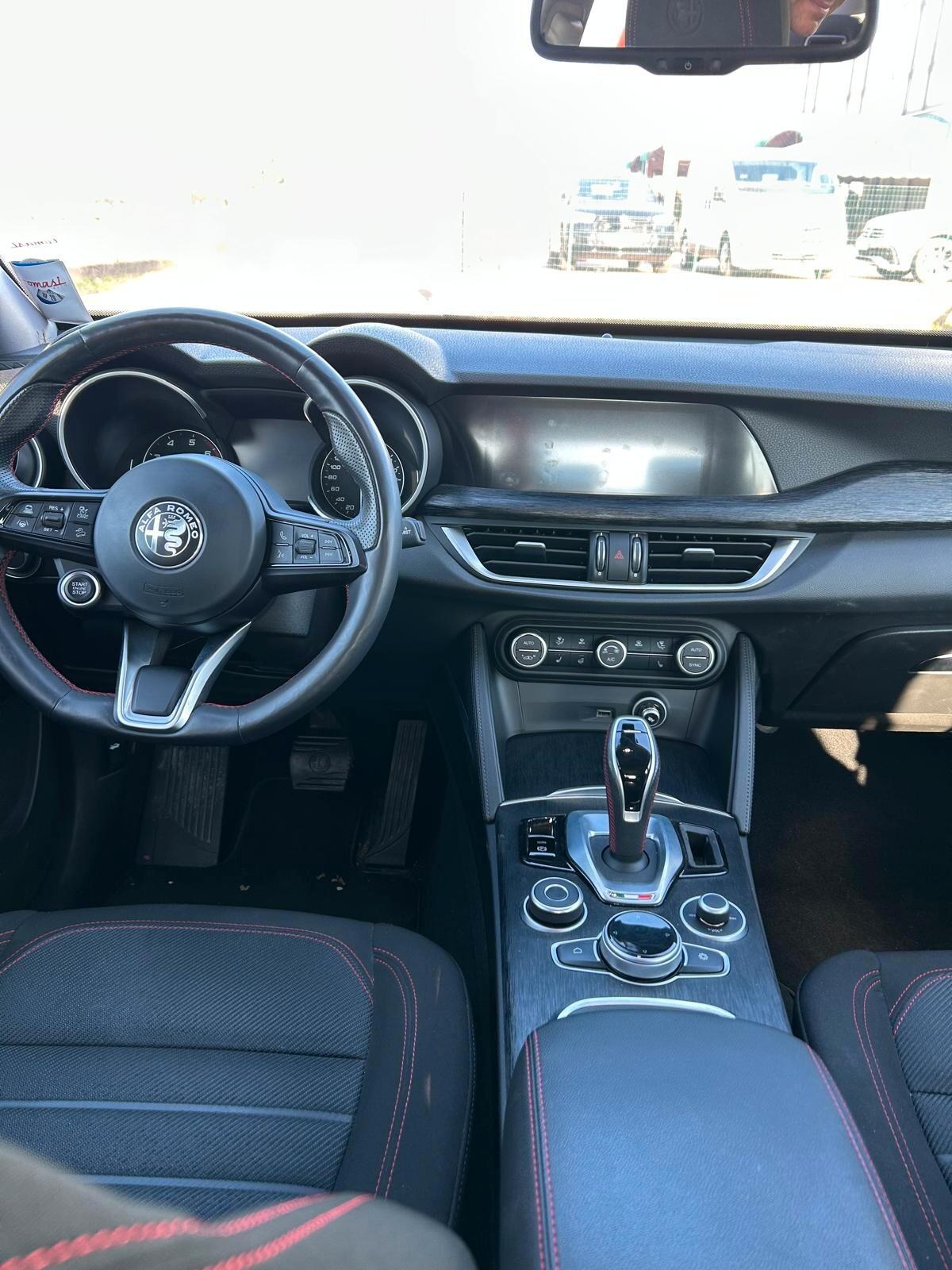 Alfa Romeo Stelvio 2.0 Turbo 200 CV AT8 Q4 Sprint AUTOMATICA