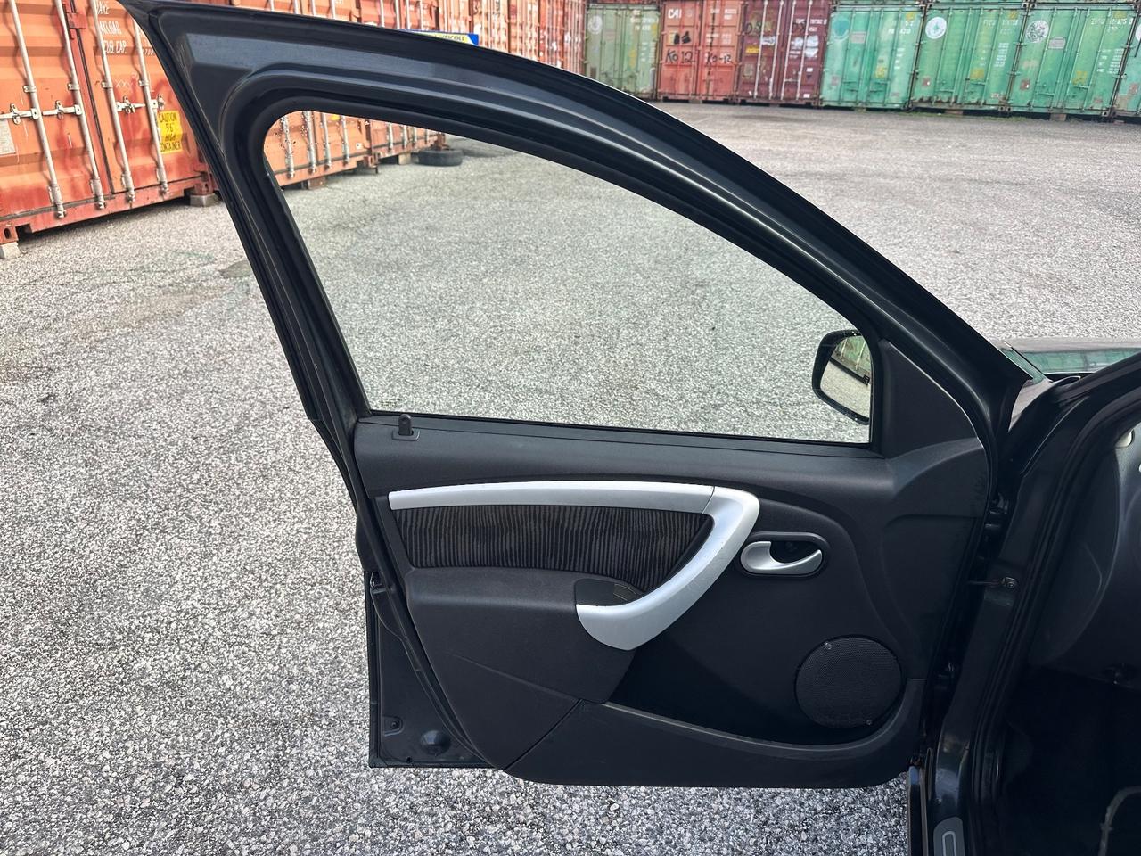 Dacia Sandero 1.4 8V GPL Lauréate....NEOP....KM CERTIF...