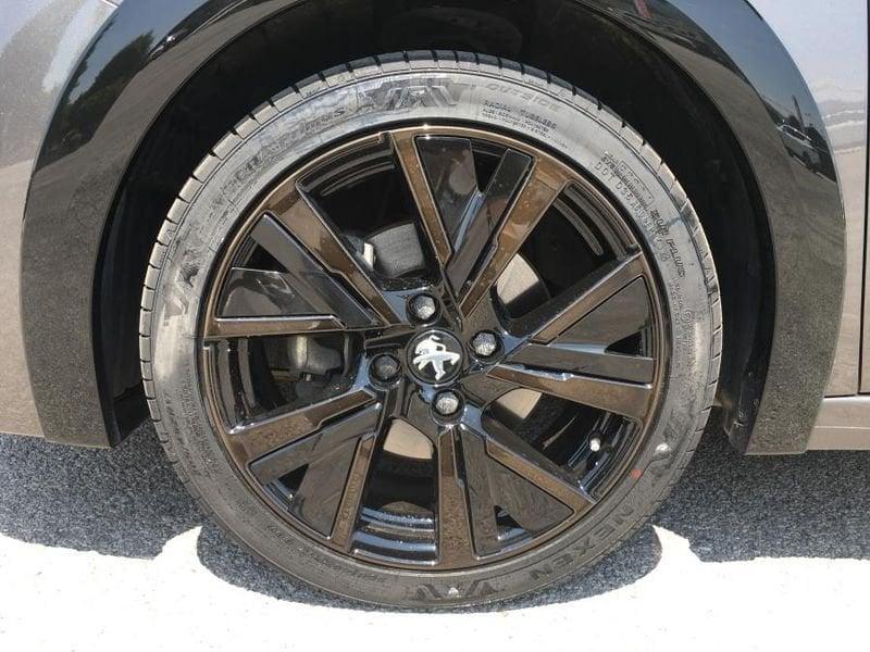 Peugeot 208 PureTech 130 EAT8 GT 5p PARI AL NUOVO * ACCESSORIATA
