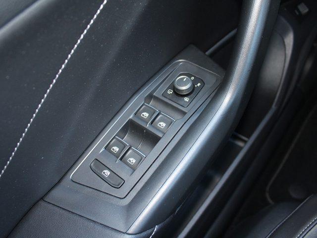 VOLKSWAGEN T-Roc 2.0 TDI R-Line