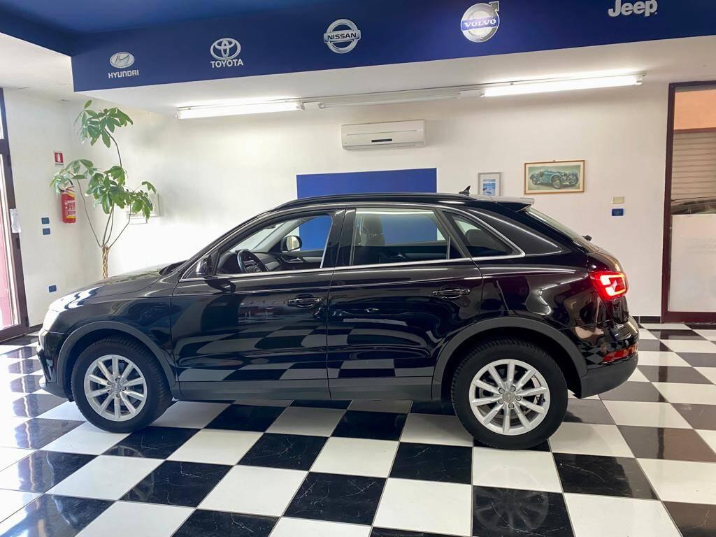 Audi Q3 2.0 tdi Business 150cv s-tronic