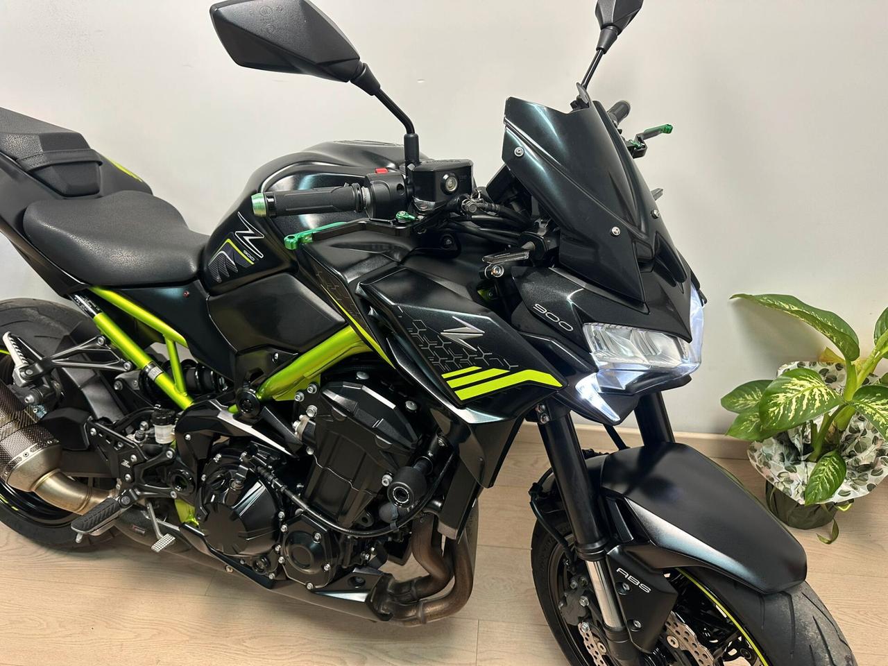 KAWASAKI Z900 Z 900 - AKRAPOVIC DA 129€ AL MESE